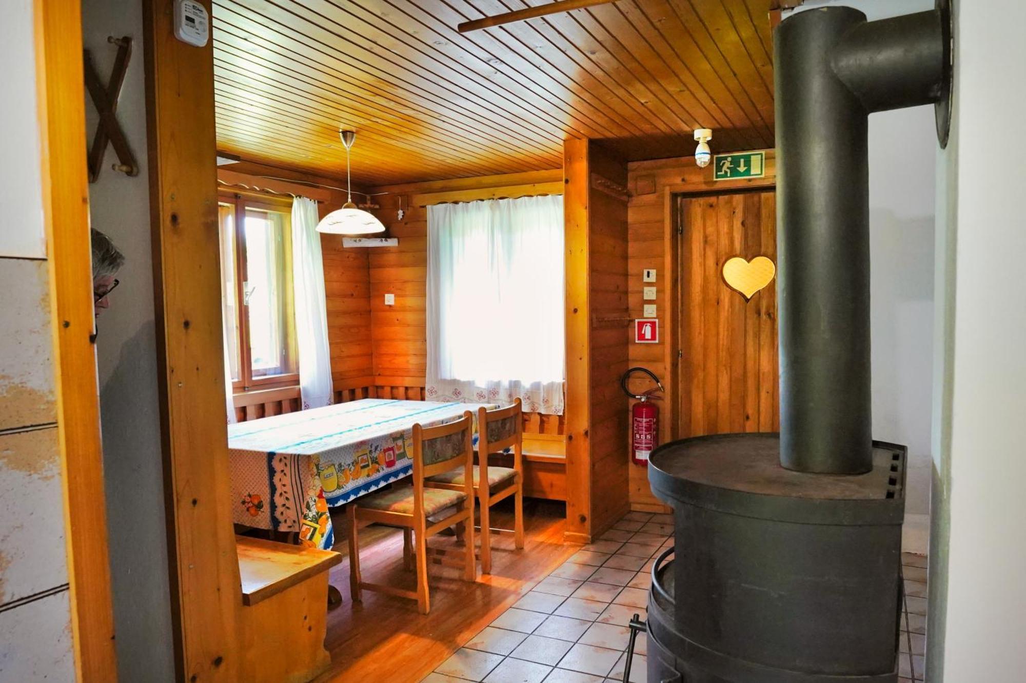 Sobe In Apartmaji Pri Ukcu Bohinj Esterno foto